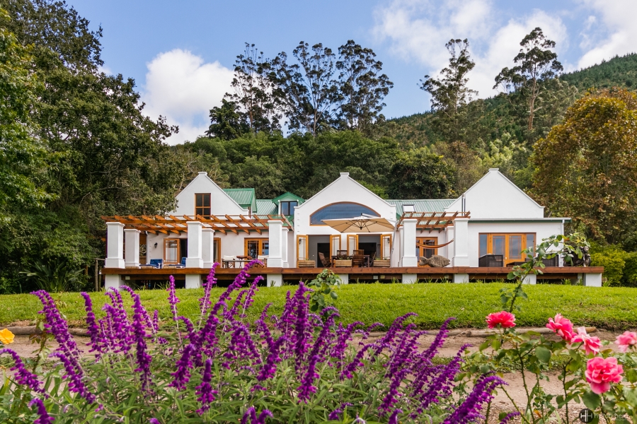 7 Bedroom Property for Sale in Sedgefield Rural Western Cape